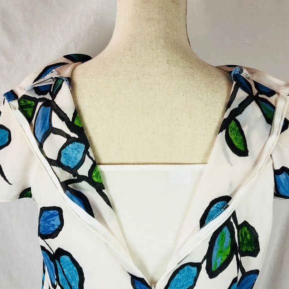 💼Liz Claiborne Petite 2 Piece Floral Blouse Sz PM - Picture 3 of 8